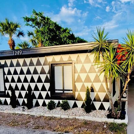 Beach Bungalow By The Sea 2 Cocoa Beach Eksteriør billede