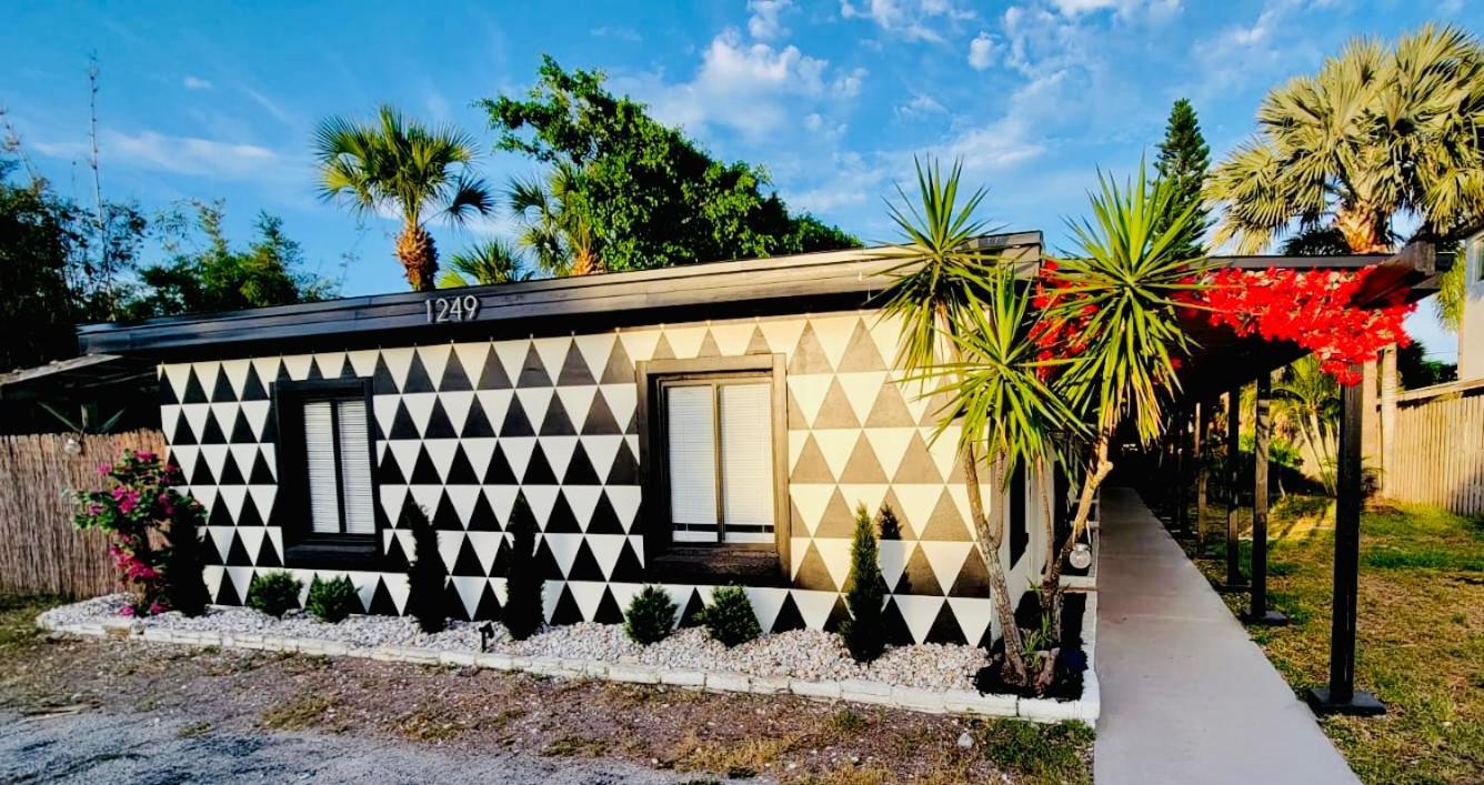 Beach Bungalow By The Sea 2 Cocoa Beach Eksteriør billede